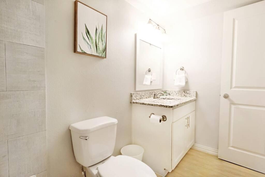 The Alcove Near Downtown Fun Nightlife Apartamento